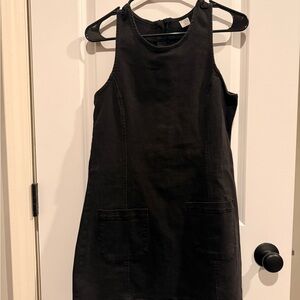 Tinseltown Black Mini Dress with Pockets